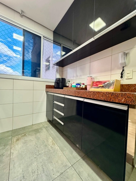 BELÍSSIMA COBERTURA À VENDA PRÓXIMO AO SHOPPING CONTAGEM | ELEVADOR: 22ª foto da galeria de imagens do imóvel
