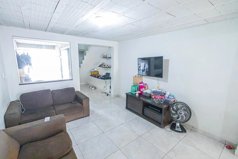 OPORTUNIDADE IMPERDÍVEL IMÓVEL COM 3 CASAS NO MESMO TERRENO: 8ª foto da galeria de imagens do imóvel