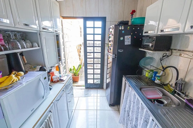 OPORTUNIDADE IMPERDÍVEL IMÓVEL COM 3 CASAS NO MESMO TERRENO: 13ª foto da galeria de imagens do imóvel