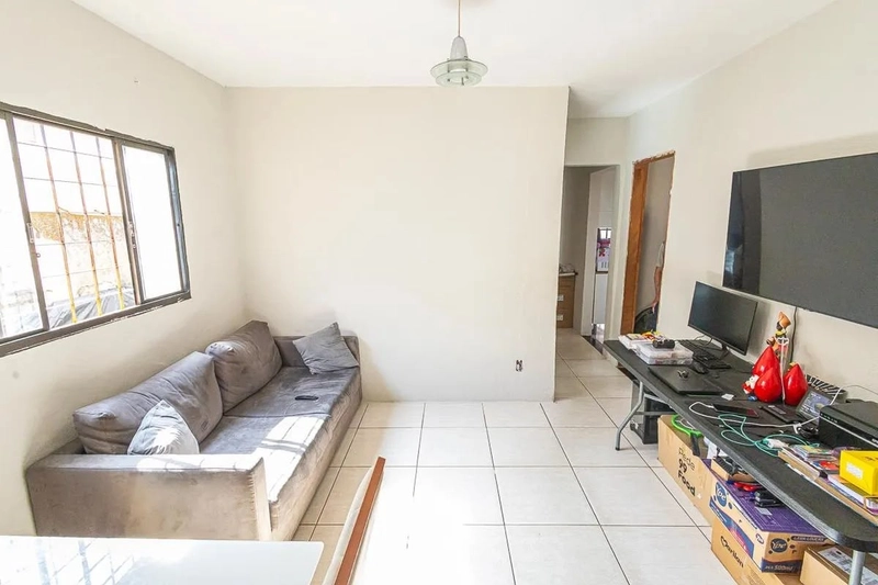 OPORTUNIDADE IMPERDÍVEL IMÓVEL COM 3 CASAS NO MESMO TERRENO: 3ª foto da galeria de imagens do imóvel