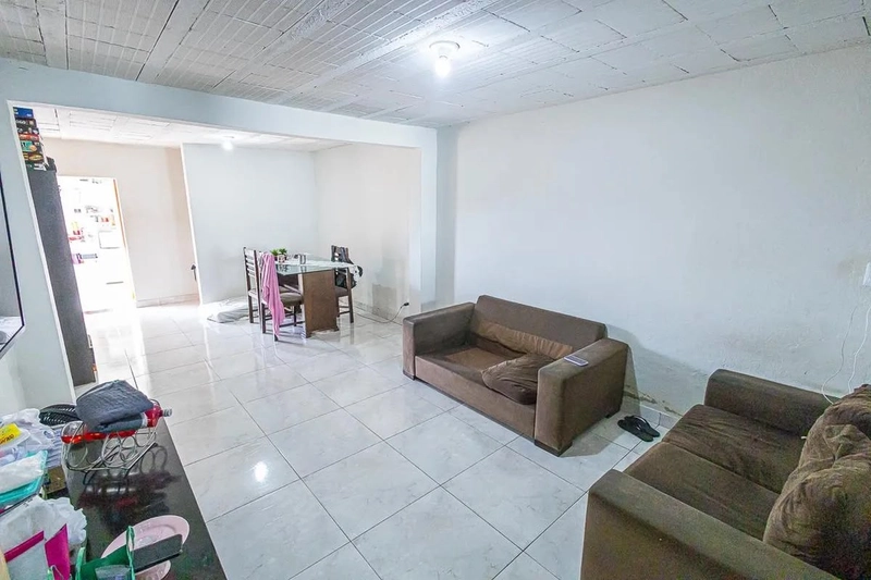 OPORTUNIDADE IMPERDÍVEL IMÓVEL COM 3 CASAS NO MESMO TERRENO: 9ª foto da galeria de imagens do imóvel