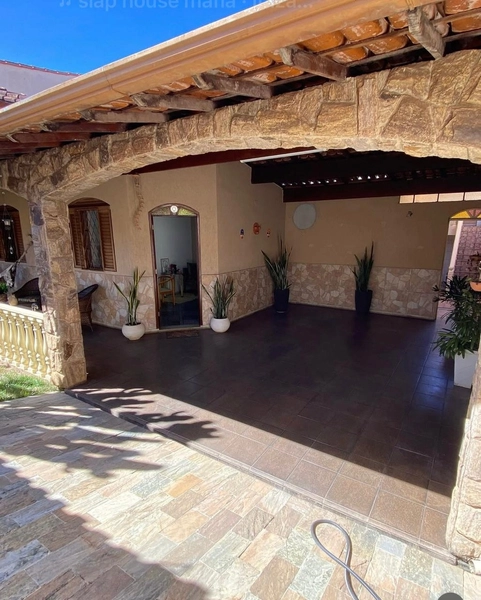 Casa Colonial com Excelente Potencial de Modernização: 3ª foto da galeria de imagens do imóvel