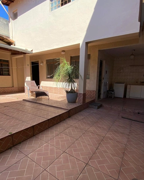 Casa Colonial com Excelente Potencial de Modernização: 38ª foto da galeria de imagens do imóvel