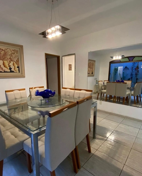Casa Colonial com Excelente Potencial de Modernização: 16ª foto da galeria de imagens do imóvel
