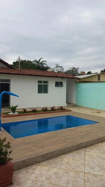 CASA LINEAR COM PISCINA A VENDA NO SANTA TEREZINHA: 6ª foto da galeria de imagens do imóvel