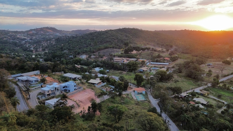 LOTES Á VENDA EM CONDOMÍNIO FECHADO | CONDOMÍNIO SARA VILLE RESIDENCE: 15ª foto da galeria de imagens do imóvel
