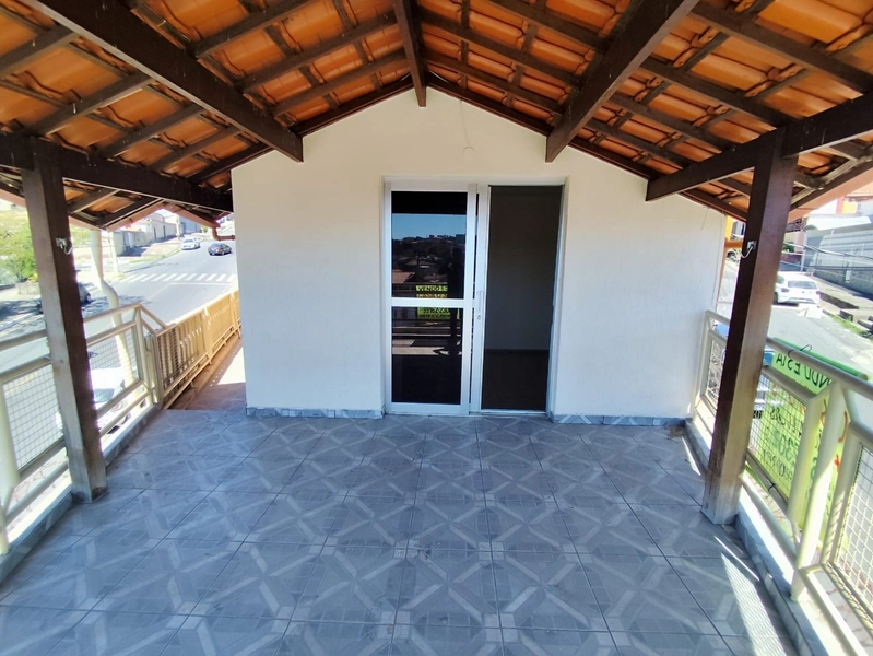 CASA COMERCIAL À VENDA NA REGIAO DO LAGUNA: 14ª foto da galeria de imagens do imóvel