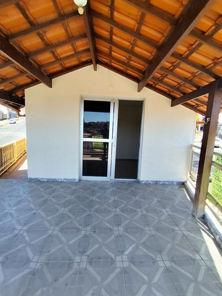 CASA COMERCIAL À VENDA NA REGIAO DO LAGUNA: 13ª foto da galeria de imagens do imóvel