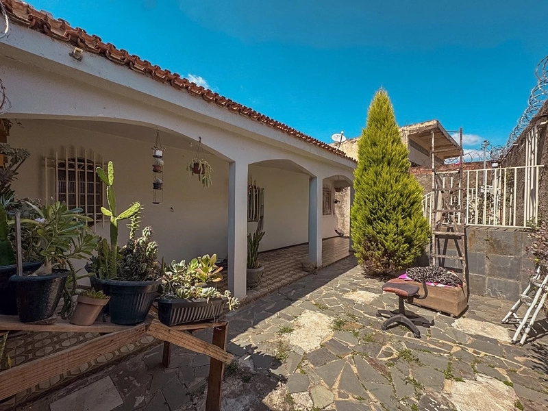 CASA À VENDA | BAIRRO SÃO SALVADOR: 3ª foto da galeria de imagens do imóvel