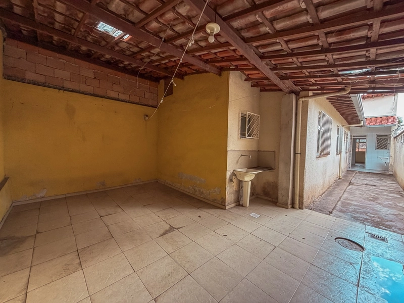 CASA GEMINADA INDIVIDUAL À VENDA | 3 QUARTOS | 1 SUÍTE | 02  BANHEIROS: 22ª foto da galeria de imagens do imóvel