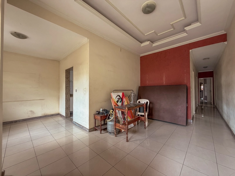 CASA GEMINADA INDIVIDUAL À VENDA | 3 QUARTOS | 1 SUÍTE | 02  BANHEIROS: 4ª foto da galeria de imagens do imóvel
