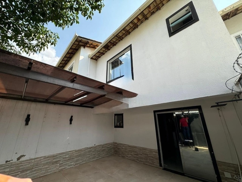 CASA GEMINADA INDIVIDUAL | 3 QUARTOS | 2 VAGAS | XANGRILÁ – CONTAGEM