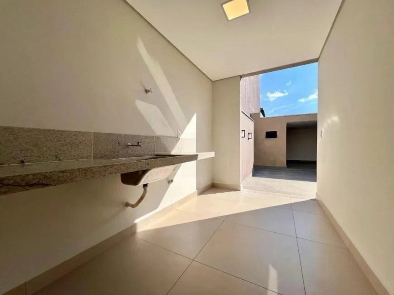 CASA LINEAR | 3 QUARTOS | 03 SUÍTES | 04 BANHEIROS | 03 VAGAS: 12ª foto da galeria de imagens do imóvel