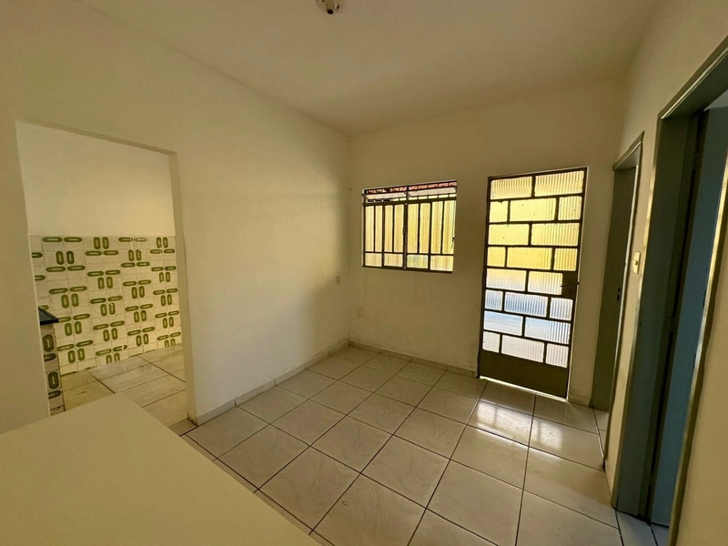 BARRACÃO PARA LOCAÇÃO | DOM BOSCO| 1 QUARTO | 1 VAGA: 9ª foto da galeria de imagens do imóvel