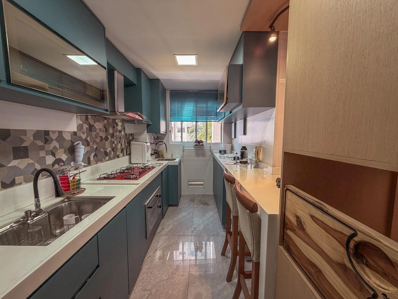 BELÍSSIMO APARTAMENTO MOBILIADO À VENDA | 03 QUARTOS | 01 SUÍTE: 8ª foto da galeria de imagens do imóvel