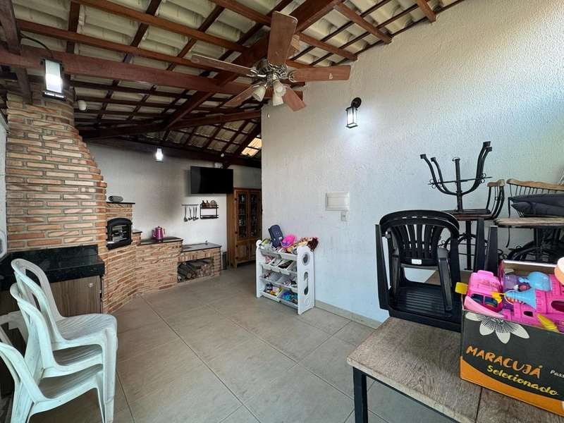 CASA GEMINADA INDIVIDUAL NO SANTA TEREZINHA!: 3ª foto da galeria de imagens do imóvel