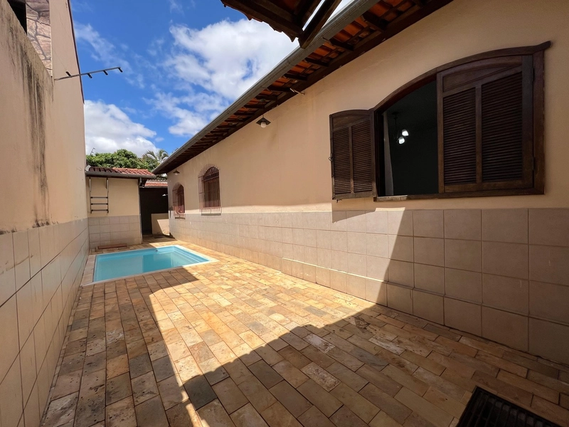 CASA LINEAR | 4 QUARTOS | 01 SUITE | 03 BANHEIROS | 4 VAGAS: 25ª foto da galeria de imagens do imóvel