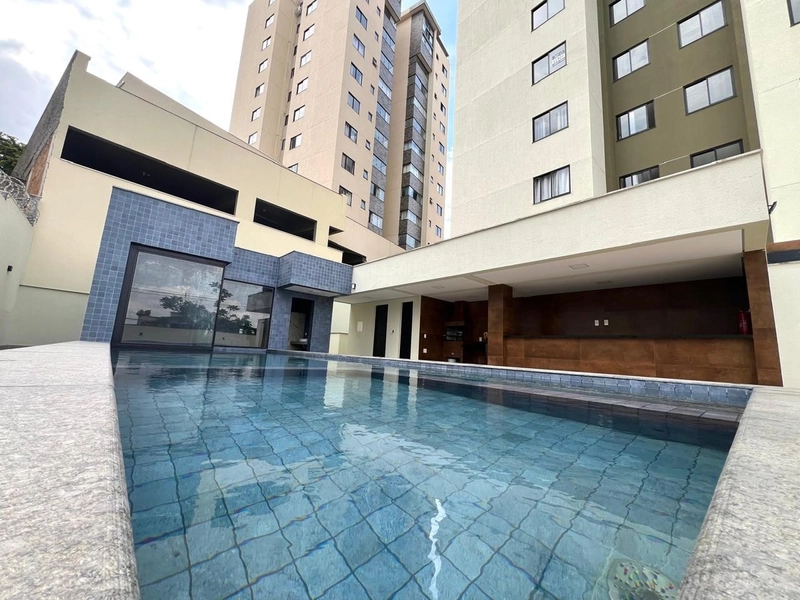 APARTAMENTO NA REGIÃO DO SERRANO (BAIRRO SÃO GOTARDO) | 02 QUARTOS