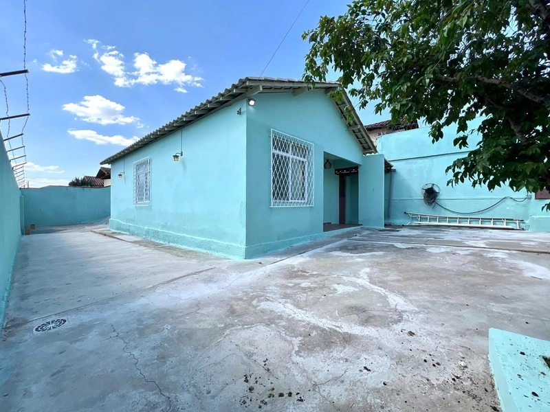CASA À VENDA NO BAIRRO ALIPIO DE MELO: 3ª foto da galeria de imagens do imóvel