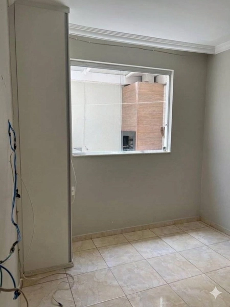 CASA GEMINADA À VENDA NO XANGRILA: 19ª foto da galeria de imagens do imóvel