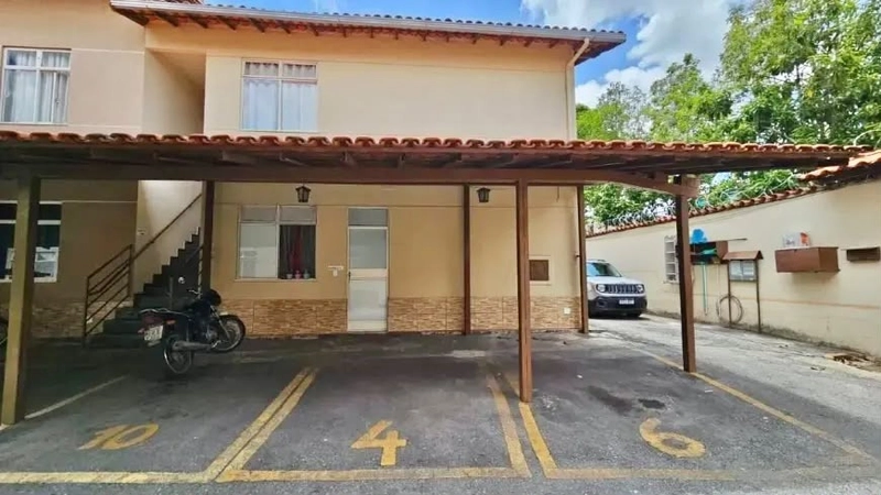 CASA GEMINADA À VENDA EM CONDOMÍNIO NO XANGRILA: 24ª foto da galeria de imagens do imóvel