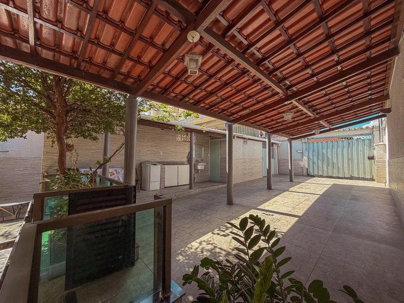 CASA À VENDA NA REGIÃO DO NACIONAL | 3 QUARTOS | 1 SUÍTE | 3 VAGAS |: 4ª foto da galeria de imagens do imóvel