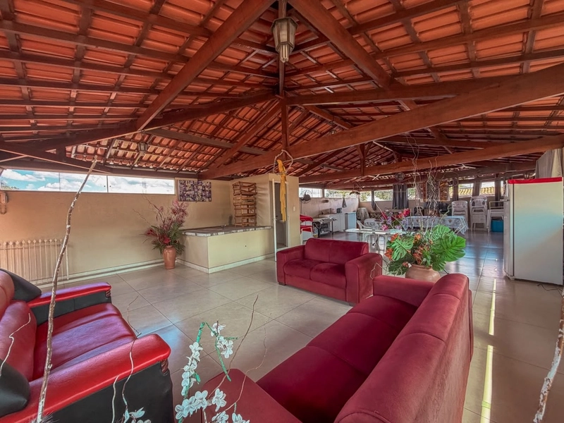 CASA À VENDA NA REGIÃO DO NACIONAL | 3 QUARTOS | 1 SUÍTE | 3 VAGAS |: 8ª foto da galeria de imagens do imóvel