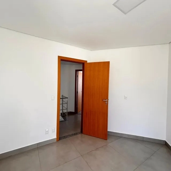 CASA À VENDA NO XANGRI-LÁ | 2 QUARTOS | 2 BANHEIROS | 1 VAGA: 12ª foto da galeria de imagens do imóvel
