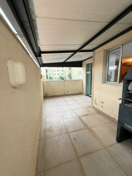 APARTAMENTO COM ÁREA PRIVATIVA À VENDA | SANTA TEREZINHA