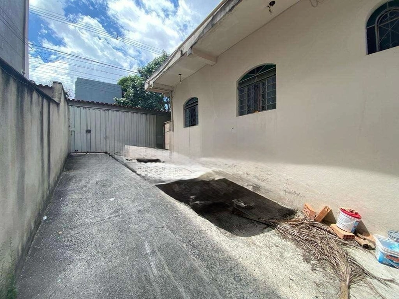 CASA À VENDA | 5 QUARTOS | 1 SUÍTE | 3 VAGAS | SANTA TEREZINHA: 22ª foto da galeria de imagens do imóvel