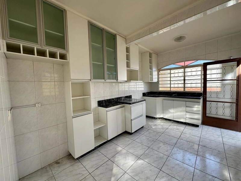 CASA PARA LOCAÇÃO NO ARVOREDO 1  | 04 QUARTOS | SUÍTE | 03 BANHEIROS: 12ª foto da galeria de imagens do imóvel