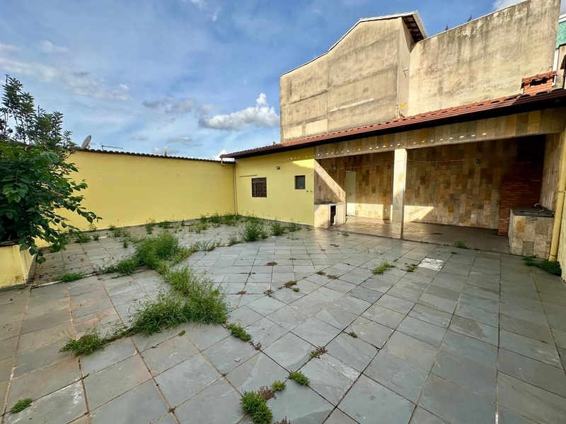 CASA PARA LOCAÇÃO NO ARVOREDO 1  | 04 QUARTOS | SUÍTE | 03 BANHEIROS: 39ª foto da galeria de imagens do imóvel