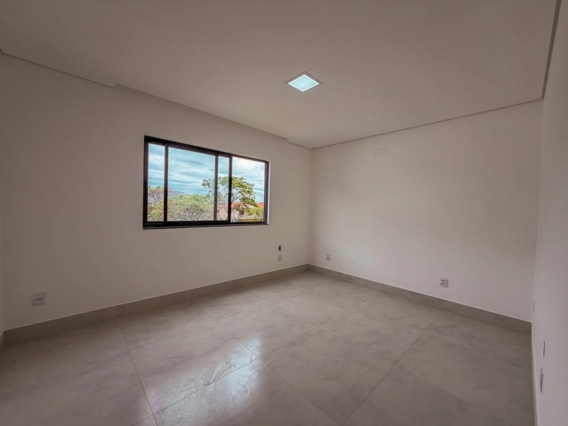 LINDA CASA Á VENDA NO BAIRRO XANGRILÁ - CONTAGEM | 3 QUARTOS: 14ª foto da galeria de imagens do imóvel