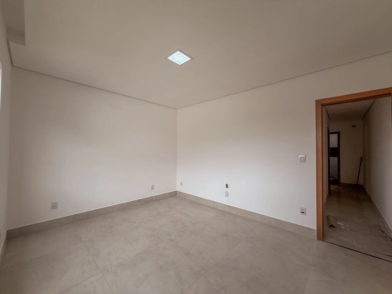 LINDA CASA Á VENDA NO BAIRRO XANGRILÁ - CONTAGEM | 3 QUARTOS: 13ª foto da galeria de imagens do imóvel