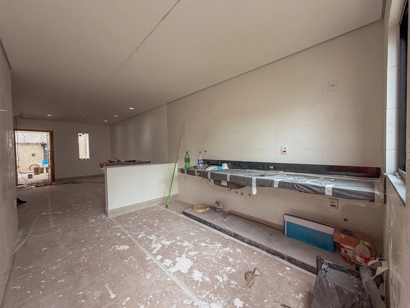 LINDA CASA Á VENDA NO BAIRRO XANGRILÁ - CONTAGEM | 3 QUARTOS: 7ª foto da galeria de imagens do imóvel