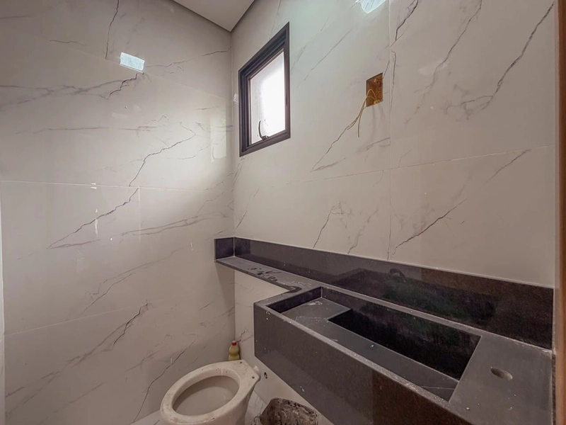 LINDA CASA Á VENDA NO BAIRRO XANGRILÁ - CONTAGEM | 3 QUARTOS: 17ª foto da galeria de imagens do imóvel