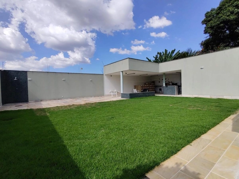 Casa para Venda em Belo Horizonte / MG no bairro São Luiz: 12ª foto da galeria de imagens do imóvel