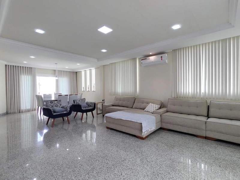 Casa para Venda em Belo Horizonte / MG no bairro São Luiz: 43ª foto da galeria de imagens do imóvel