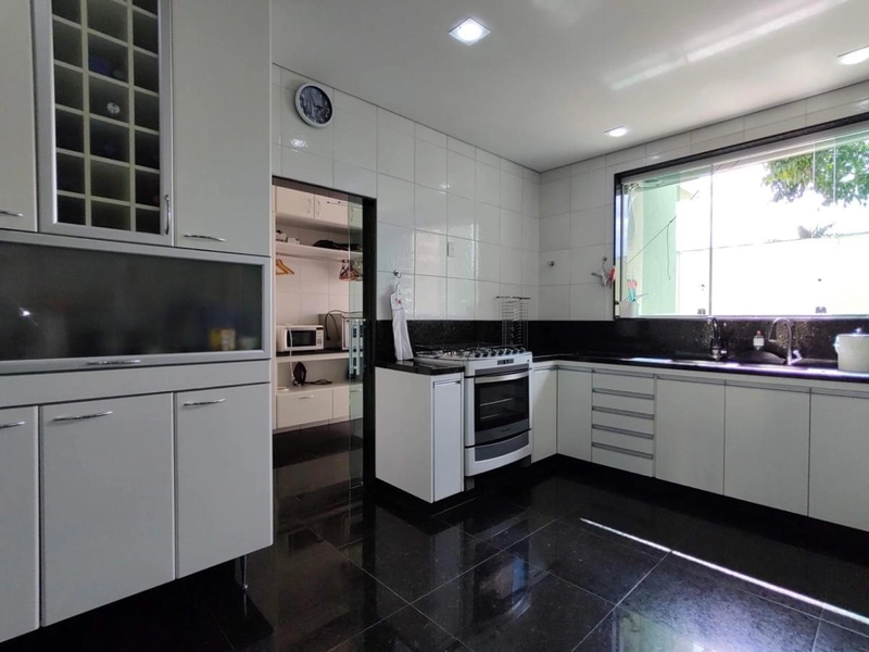 Casa para Venda em Belo Horizonte / MG no bairro São Luiz: 38ª foto da galeria de imagens do imóvel