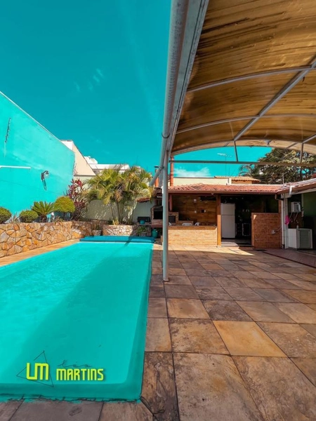Casa para Venda em Belo Horizonte / MG no bairro Castelo: 2ª foto da galeria de imagens do imóvel
