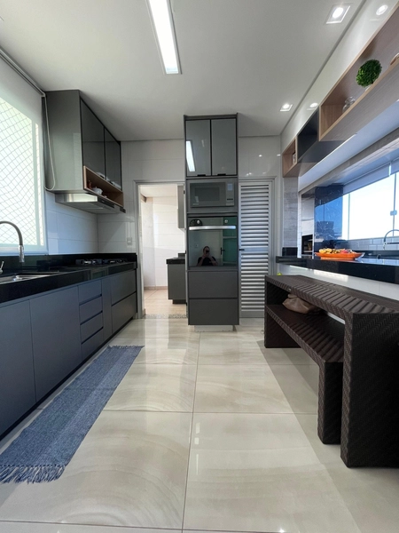 Linda cobertura com Ofurô SPA, prédio 1 por andar. Será vendida com po: 37ª foto da galeria de imagens do imóvel