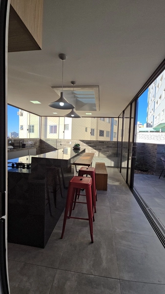 LINDA COBERTURA NO MANACÁS 147 M² | BELA ÁREA GOURMET | VISTA INCRÍVEL: 4ª foto da galeria de imagens do imóvel