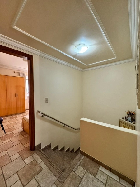 CASA GEMINADA TRIPLEX | DOM BOSCO | ENTRADA INDIVIDUAL | 90M² LOTE: 28ª foto da galeria de imagens do imóvel