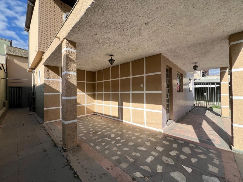 CASA NO NOVO GLORIA COM 360M²: 3ª foto da galeria de imagens do imóvel