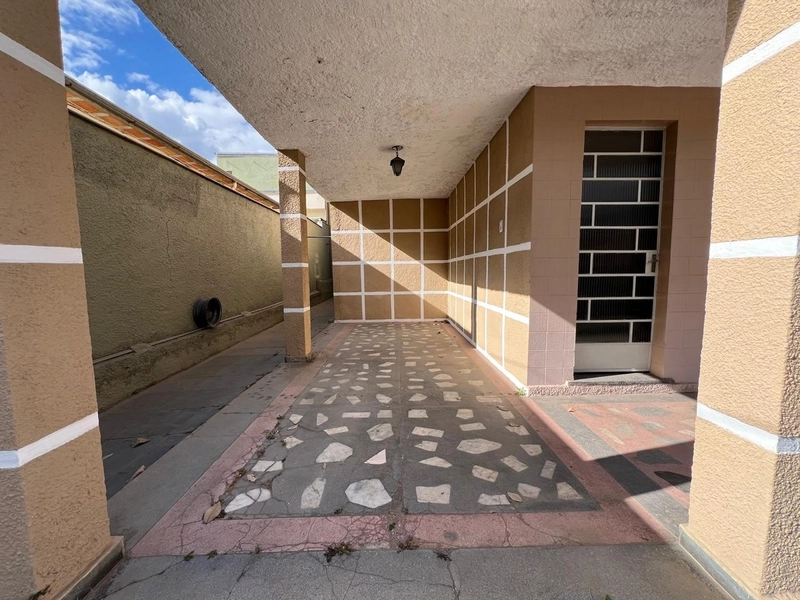 CASA NO NOVO GLORIA COM 360M²: 4ª foto da galeria de imagens do imóvel