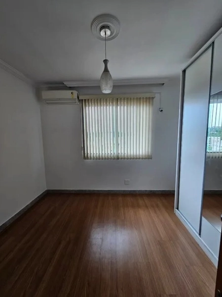 CASA GEMINADA COM ENTRADA INDIVIDUAL - BAIRRO CABRAL: 11ª foto da galeria de imagens do imóvel