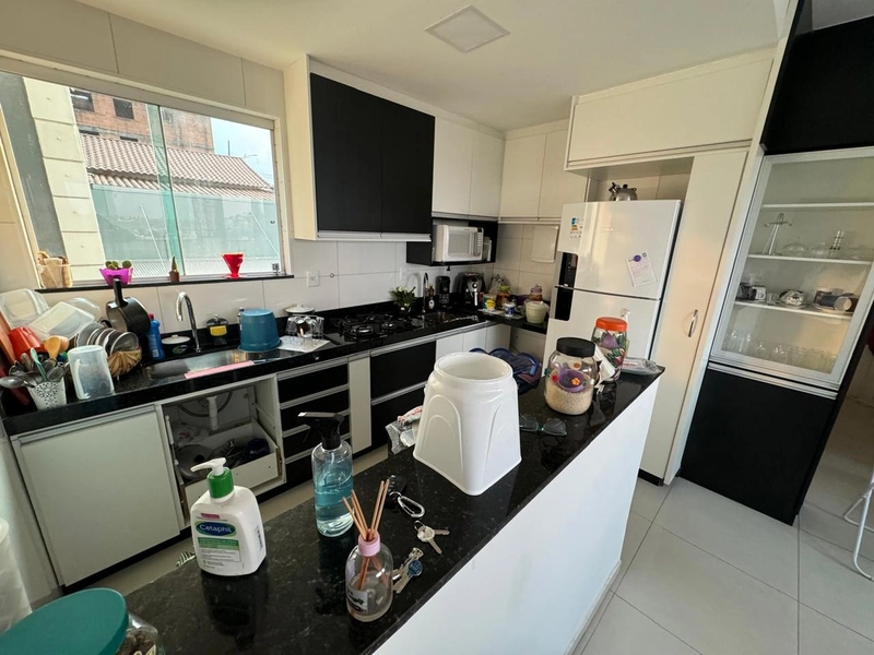 APARTAMENTO NO ARVOREDO 1 (ELEVADOR): 5ª foto da galeria de imagens do imóvel