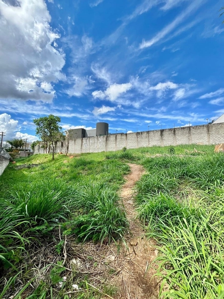 LOTE | 1050,00 m2: 3ª foto da galeria de imagens do imóvel
