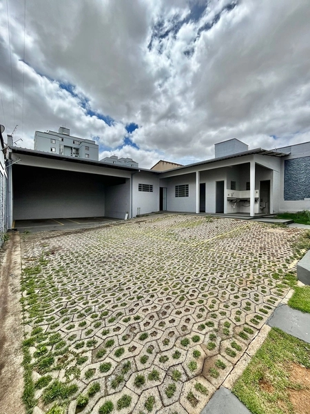 CASA COMERCIAL Á VENDA|ALUGUEL | 8 SALAS | 8 VAGAS | CASTELO/PAQUETÁ: 1ª foto da galeria de imagens do imóvel