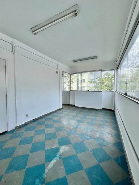 CASA COMERCIAL Á VENDA|ALUGUEL | 8 SALAS | 8 VAGAS | CASTELO/PAQUETÁ: 3ª foto da galeria de imagens do imóvel